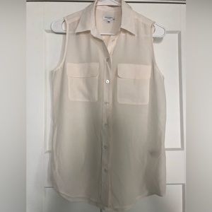 Equipment Femme size XS cream tank top button up silk blouse.
